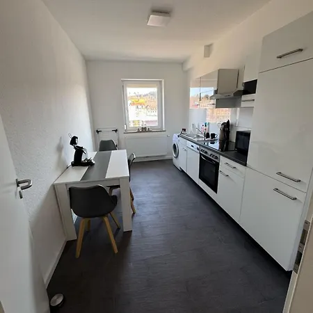 Modernes Am Campus 3 Mit Gemeinschaftsbad